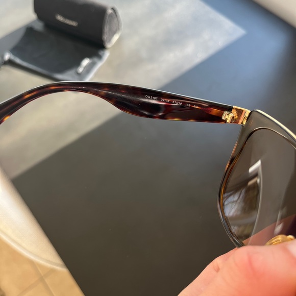 Dolce & Gabbana Sunglasses - Picture 4 of 5